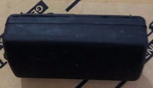 TOYOTA LANDCRUISER 40 SERIES WINDSCREEN REST BLOCK - NEW- GENUINE - Picture 1 of 4