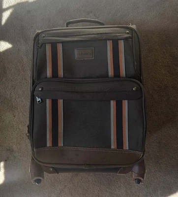 G.H. Contenedor de equipaje Bass & Co. con ruedas y asa extensible Foto 1 de 4