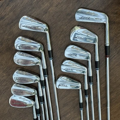 Hierros de precisión Hogan 306-I nuevos, como nuevos, 2-E, hierro de arena, putter. Foto 1 de 4