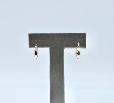 18k Vintage White Gold Made In Italy Huggy/Hoop Earrings.~~1.6gr - Image 1 of 4