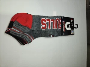 Chicago Bulls Men Low Cut Socks NBA Licensed Apparel Shoe Size 6-12 3 Pair - Picture 1 of 3