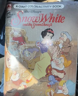 Vintage Gift Set GOLDEN Disney SNOW WHITE Jigsaw Puzzle & Books FACTORY SEALED - Image 1 of 4