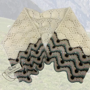 Sciarpa FATTA A MANO panna LENTA della nonna fatta a mano lana maglia bucata 772 - Foto 1 di 5