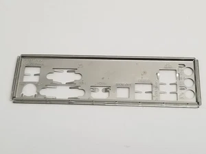 Gigabyte  I/O Shield for  GA-Z68MA-D2H-B3 Motherboards - Afbeelding 1 van 2