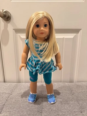 American Girl McKenna Brooks 18" Retired Doll (comes with OG outfit and 2 books) - Image 1 of 4