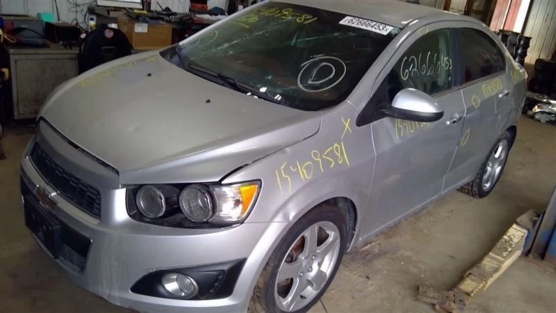 Cinturón de seguridad conductor delantero retractor compatible con 15-17 SONIC 10267870 Foto 1 de 4