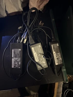 Lote de 10 HP carregador de laptop adaptador CA 380467-003 402018-001 18.5V 3.5A 65W - Imagem 1 de 4