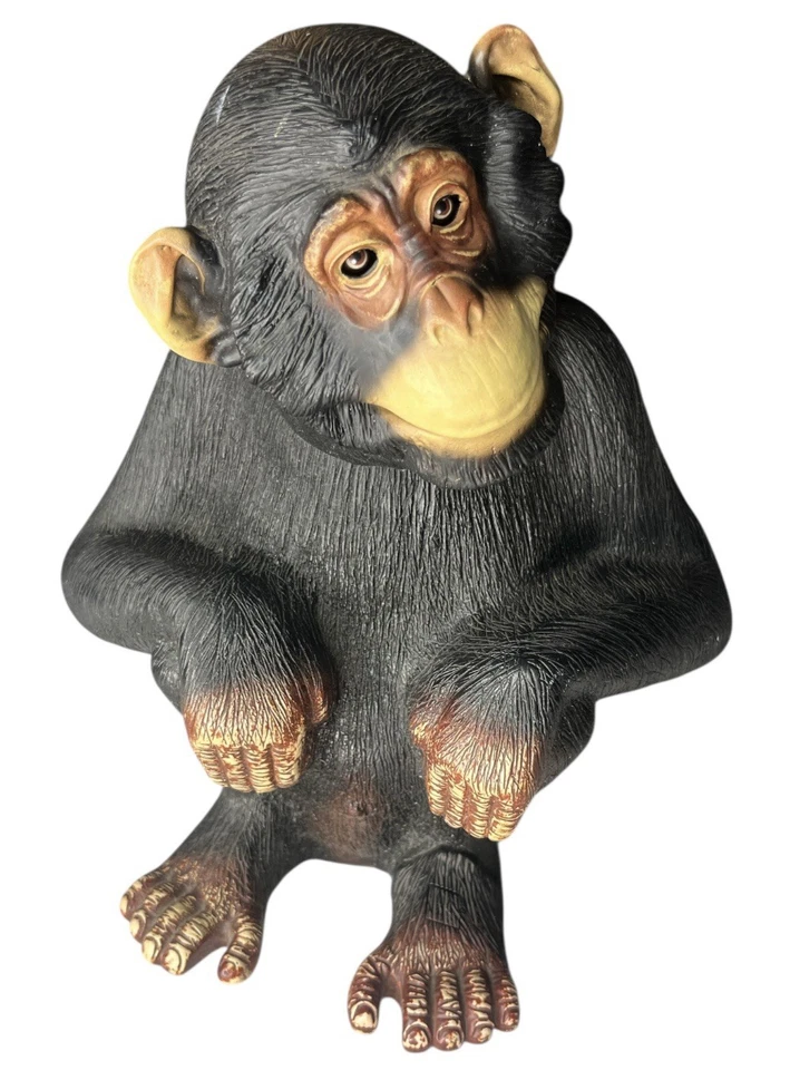 WOW WEE INTERNAL LTD BATTERY OPERATED ANIMATRONICS CHIMPANZEE TOY 1999 vintage  - Image 1 of 4
