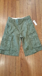 OLD NAVY Boys Size 10 Khaki Cargo Shorts NWT - Picture 1 of 2