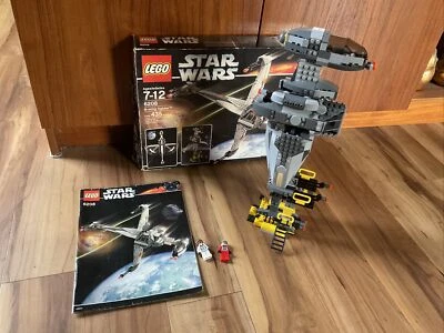 LEGO Star Wars B-wing 6208 con caja minifiguras e instrucciones Foto 1 de 4