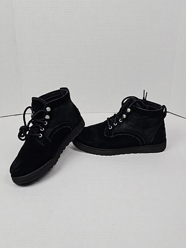 Stivaletti UGG donna Bethany neri scamosciati stringati pelle di pecora SN 1012532 taglia 6