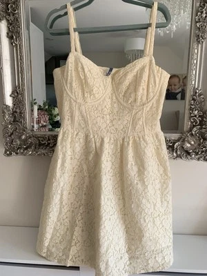 Lace dress  - Image 1 of 4