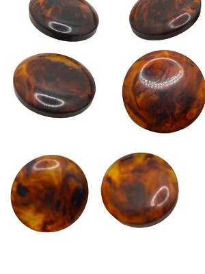SET OF 21 TORTOISE SHELL BAKELITE BUTTONS. - Image 1 of 4
