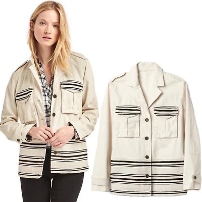 Chaqueta de Carga Militar Gap Denim Espiga Parche en el Codo Utilidad Texturizada Relajada Foto 1 de 4