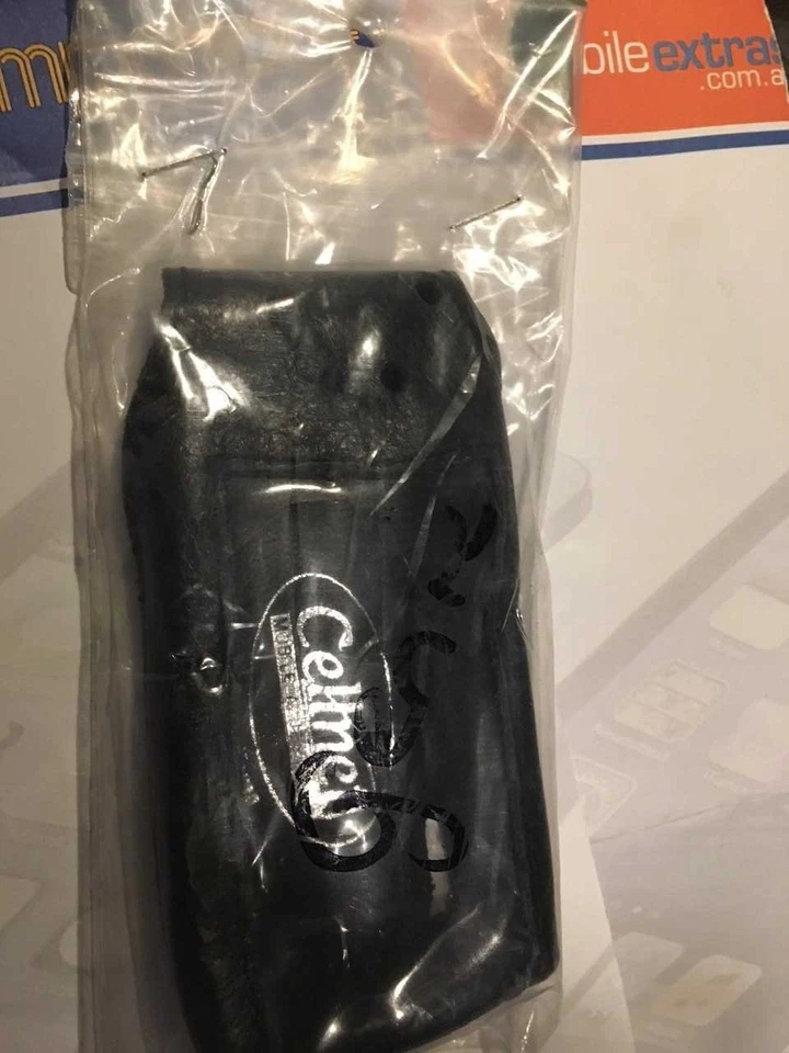 Philips Genie, Genie SP Funda de Cuero con Clip para Cinturón Negro Celnet Paquete Nuevo Foto 1 de 2