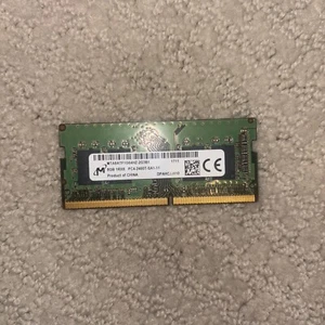HMA81GS6AFR8N-UH GENUINE HYNIX LAPTOP MEMORY 8GB 1RX8 PC4-2400T-SA1-11 (CA63) - Picture 1 of 2