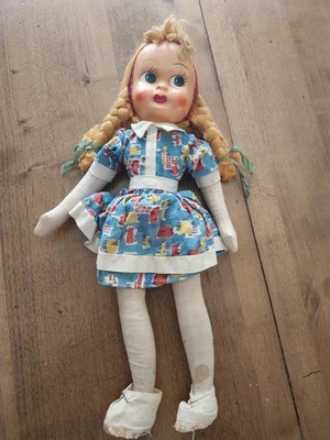 Antigua muñeca polaca hecha a mano de los años 50 cara de celuloide madera fibra cuerpo relleno  Foto 1 de 4