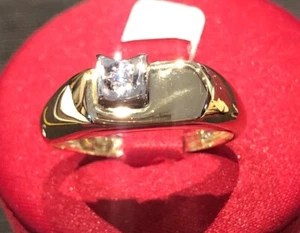 Anello in oro giallo e bianco kt 750 - Foto 1 di 4