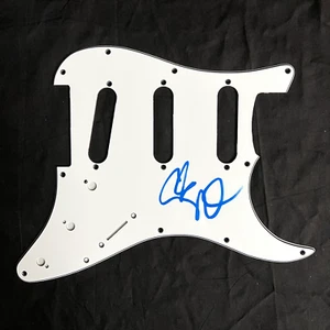 Signiert Adam Sandler Stratocaster Schlagbrett mit exakter VIDEO-Proof (Film Autogramm) - Bild 1 von 2