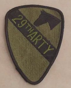 VIETNAM ERA PATCH 1ST CALVARY "29TH ARTY" MADE W/ PATCH SUBDUED ME WHITEBACK - Bild 1 von 2