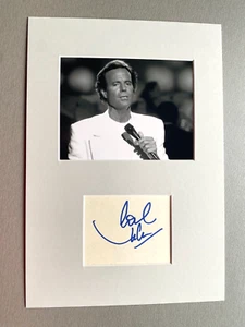 Autógrafo JULIO IGLESIAS original firmado/passepartout 20x30 - Imagen 1 de 2