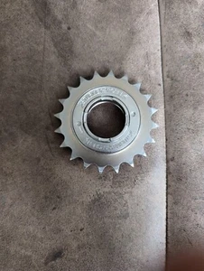 RRP £17 Sturney Archer 20T Teeth Freewheel 1/8 inch chain - Picture 1 of 2