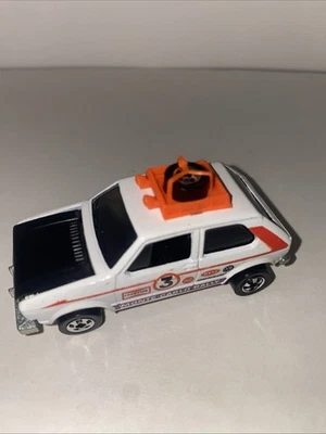 VW Rabbit Hot Wheels 'Hare Splitter' White Blackwall 1978, 1:64 Scale Rally - Image 1 of 4
