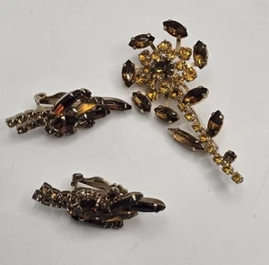 Vintage Australische Blumen Brosche und Clip Ohrringe Set Glas Strass 60er Jahre - Bild 1 von 5
