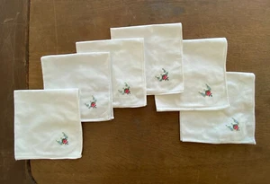6 alte bestickte Leinen (?) Baumwolle (?) Servietten schöne Stickerei 187/22 d - Picture 1 of 10
