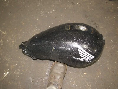 Honda CB250 1998 Nighthawk tanque de combustible de gasolina Foto 1 de 4