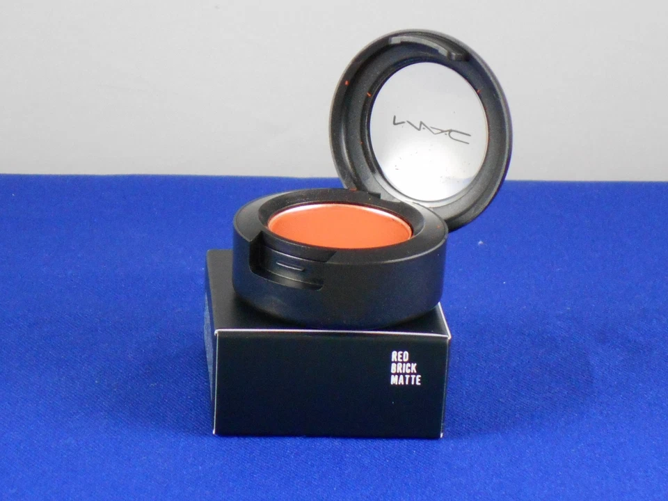 MAC Pressed Powder Eye Shadow RED BRICK MATTE Orange Red .05oz/1.5g - Image 1 of 1