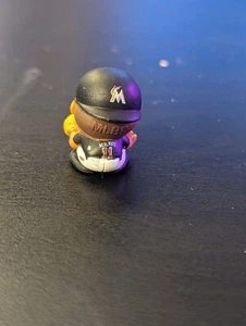 TEENYMATES MLB JT Realmuto Florida Marlins Catcher - Picture 1 of 2