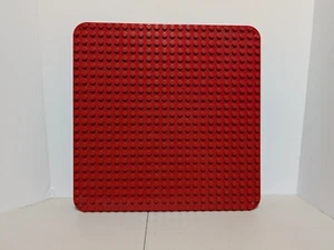 Lego Duplo Red Baseplate Large Building Surface 15x15" See Photos & Description - Picture 1 of 3