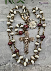 Holy Face of Jesus Sacred Bleeding Heart Vintage Bronze White Howlite Chaplet - Picture 1 of 6