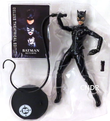 McFarlane DC Multiverse Batman Returns LOOSE DELUXE THEATRICAL EDITION Catwoman! - Image 1 of 4