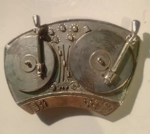 DJ Turn Tables Spinning Belt Buckle Silver Star Originator Vintage Made in USA - Picture 1 of 10