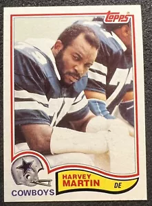 1982 TOPPS HARVEY MARTIN (COWBOYS) #320 NM - Picture 1 of 2