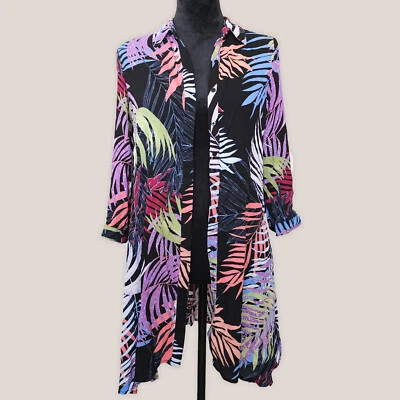 Vestido top cárdigan largo con botones con cuello de palmeras CUPIO en negro Foto 1 de 4