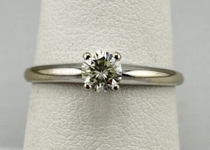 14 Karat 1,7 g Weißgold natürlicher 0,36 kt Solitär Diamant Ring Größe 7,25 wunderschön!!! - Bild 1 von 6