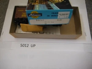 Caja de 40 pies Athearn 5012 UP 184240 - Imagen 1 de 4