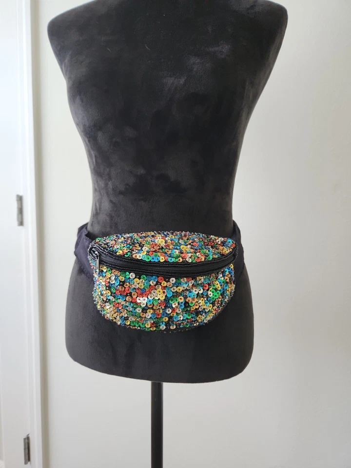  Riñonera Arco Iris Lentejuelas y Perlas Festival ¡imprescindible! Bolso de cintura Fannypack hecho a mano  Foto 1 de 4