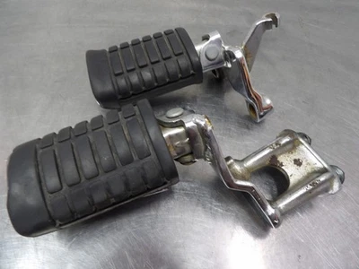 84 Honda тени VT700C передний водитель ноги упора подножки с кронштейнами 50610-ME9-670 - Изображение 1 из 4