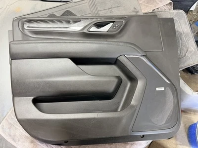 23 GMC YUKON SLT DOOR PANEL FRONT LEFT DRIVER BLACK LEATHER - Image 1 of 4
