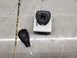 2011 SAAB 9-3 IGNITOIN SWITCH & KEY 12801010,11173900 #10960 - Picture 1 of 4