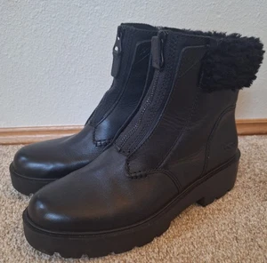 UGG Czeriesa Damenstiefel schwarz Leder Reißverschluss Größe 9 gebraucht, in einwandfreiem Zustand - Bild 1 von 9