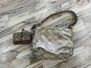 Coach Classic Duffle Style Handbag/Purse Shoulder Bag - Picture 1 of 5