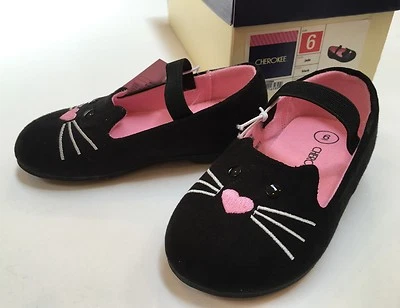 Nuevo en caja Cherokee Jade Talla 6 Negro Cara de Gato Niño Pequeño Imitación Gamuza Planos con Correa Elástica Foto 1 de 3