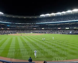 Mariano Rivera New York Yankees Stadium Last Appearence 8x10 11x14 16x20 4046 - Picture 1 of 1