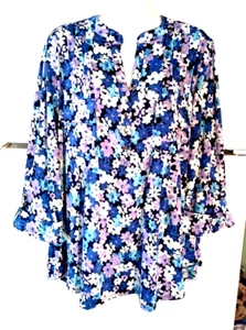 NEW WOMEN'S COCOMO FLORAL 3/4 SLEEVE PINTUCK TUNIC TOP WITH POCKETS PLUS SIZE 3X - Picture 1 of 4