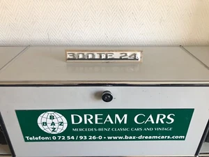 NUOVO NOS Mercedes-Benz 300TE-24 W124 T-Modello S124 Targa Emblema Badge OEM - Foto 1 di 16
